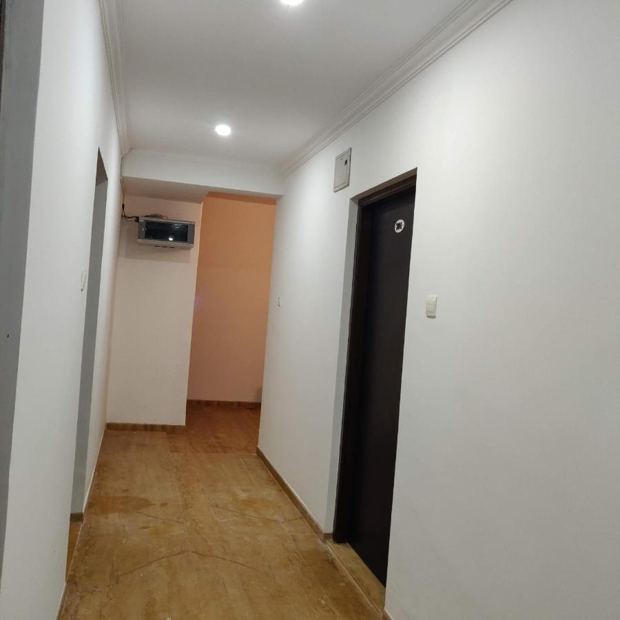 Studio Apartment By Leela Homes アーポラ エクステリア 写真